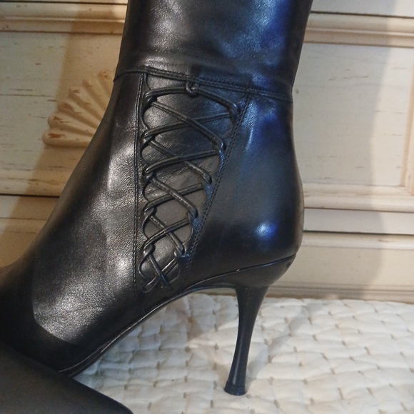 Booties Via Spiga 7.5M..3 inch heel - Picture 6 of 9